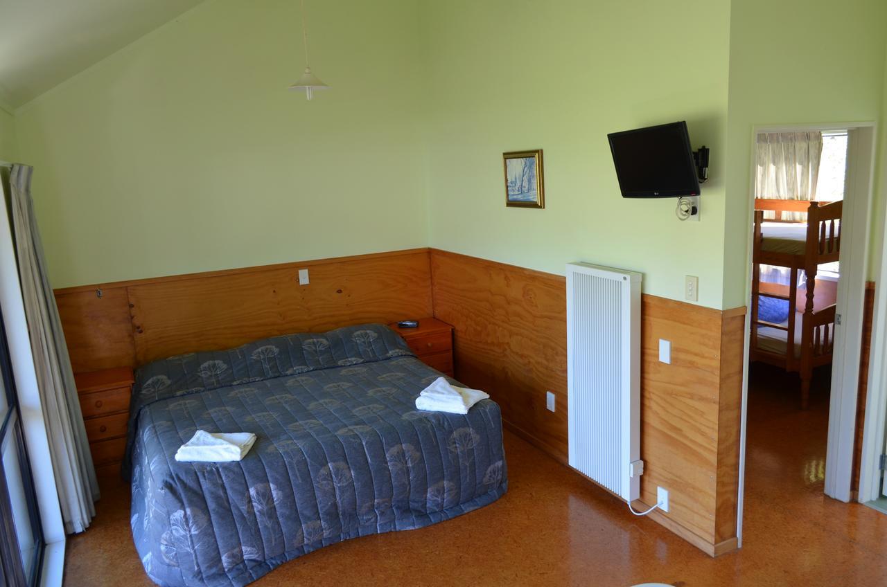 Bell Lodge Motel & Backpackers Hostel Tauranga Kültér fotó